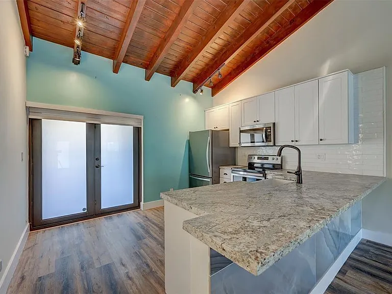 321 Jackson St #5 — Photo 19