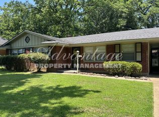 392 Clower Ave, Memphis, TN 38109