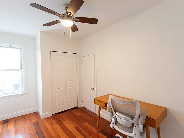 138 Mercy St — Photo 17