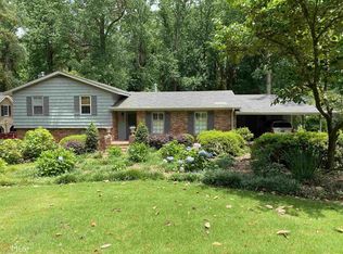 692 Brook Cir, Griffin, GA 30224