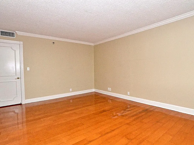 400 E Colonial Dr #409 — Photo 14