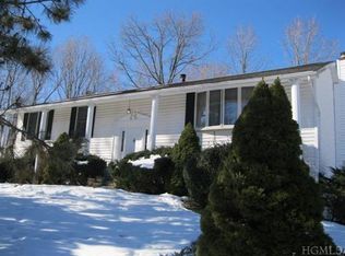 36 Shady Brook Ln, Cortlandt Manor, NY 10567