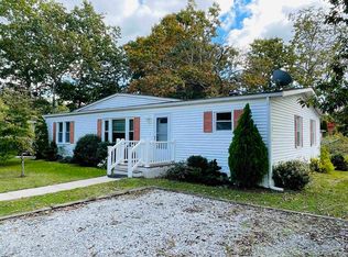 16 Hickory Ln, Mays Landing, NJ 08330