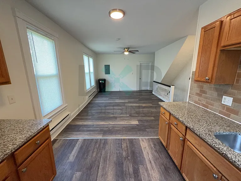 144 Lexington Ave #2 — Photo 8