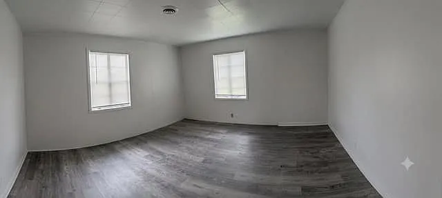 2 bed, 728 sqft, $918 — Photo 3