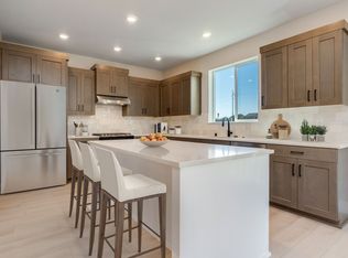 3048 NE Brownstone Pl, Bend, OR 97701