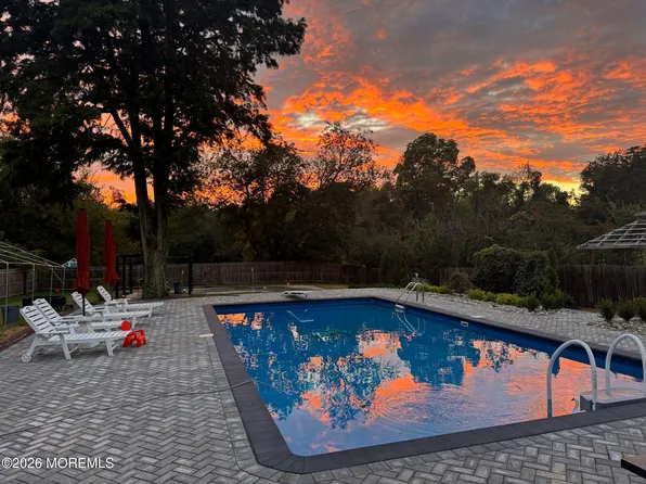 24 Butterfly Road, Jackson, NJ 08527