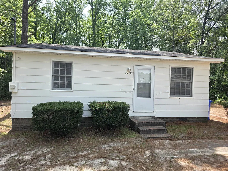 2139 Goins Dr — Photo 1