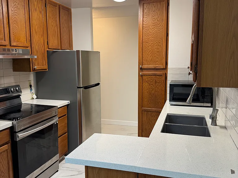 1241 Homestead Ave #228 — Photo 3