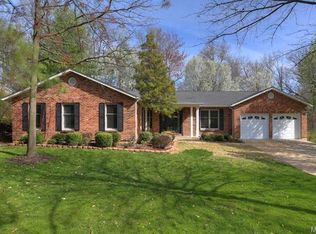 12307 Ballas Estates Dr, Saint Louis, MO 63131