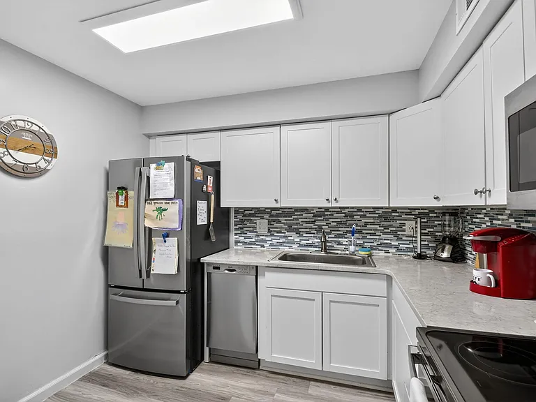 9810 Pineapple Tree Dr #103 — Photo 12