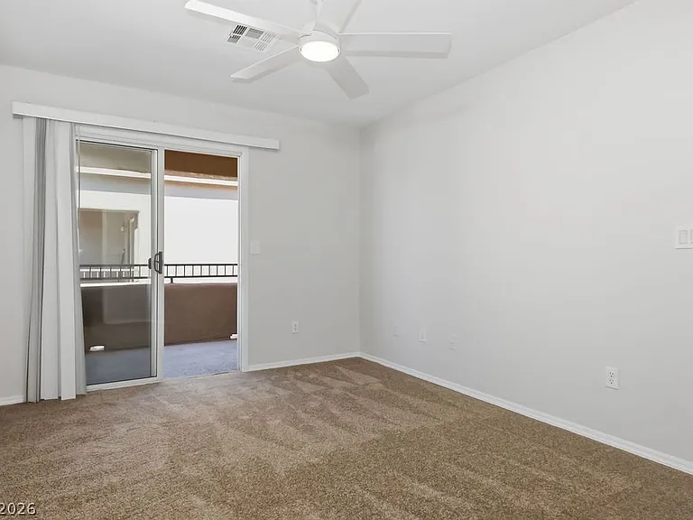 3632 Carisbrook Dr — Photo 16