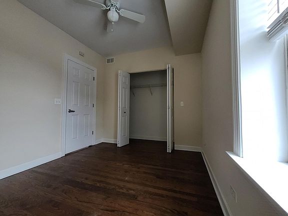 5th image of 3246 N Clifton Ave APT 3W