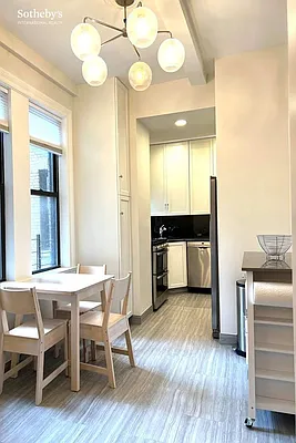 Rented by Sotheby's International Realty | media 22