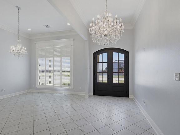 4th image of 5666 S Ridge Dr