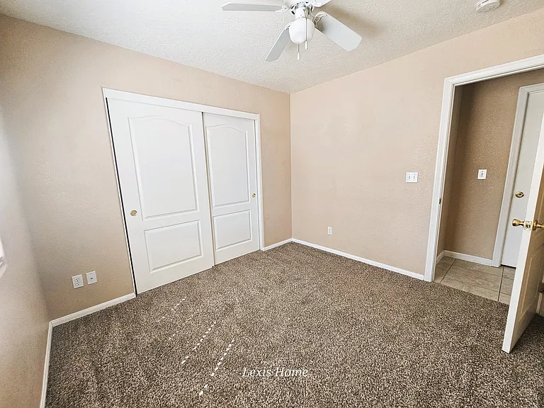 8221 E Ave — Photo 8