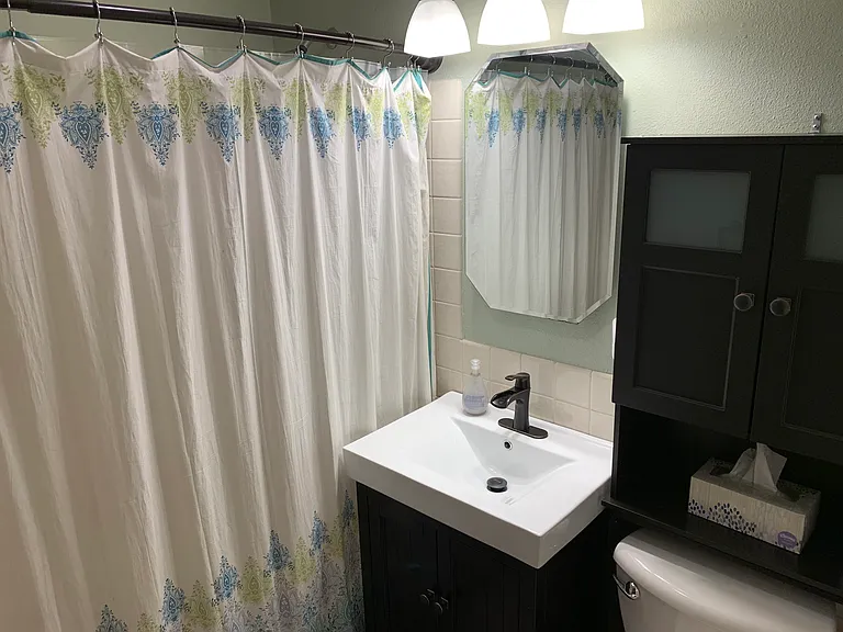 3146 S Clement Ave — Photo 17
