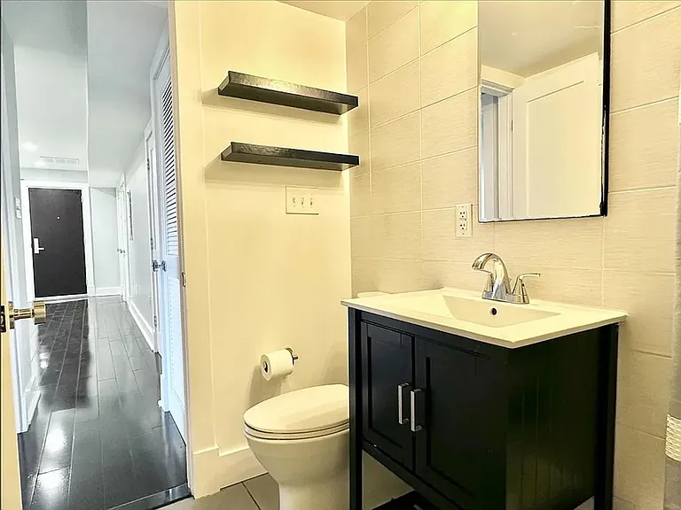 626 Independence Ave SE #205 — Photo 15