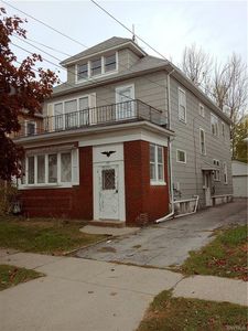 59 Holmes St, Buffalo, NY, 14207