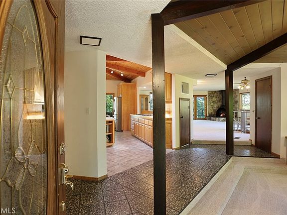 3rd image of 225 Fern Way