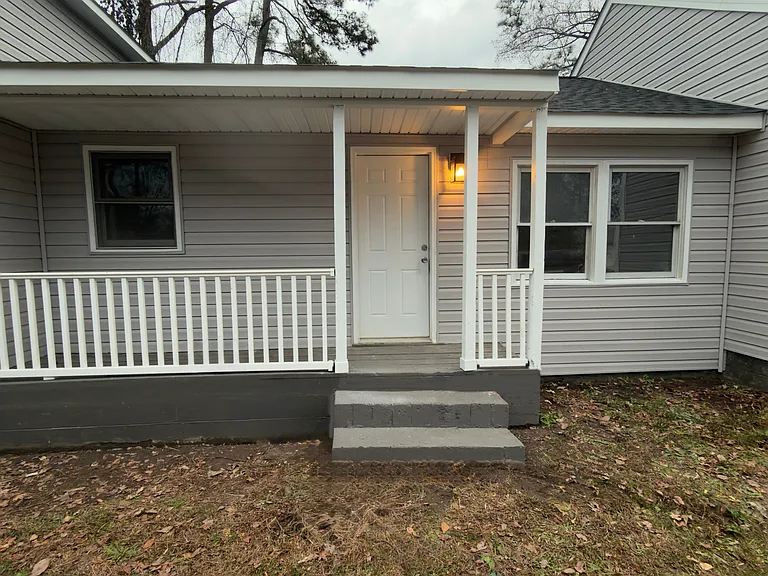 205 Alesa Dr #205 — Photo 1