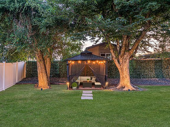 10' X 10' Gazebo with Solar Landscape String Lights.