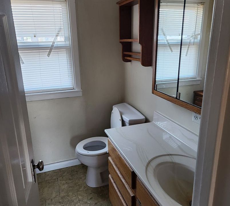 Madison Apts 202 W Madison St Mount Pleasant IA Zillow