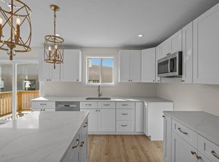 Granite Rock Condos, Fall River, MA 02723