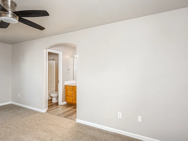 898 NE Hidden Valley Dr #1 — Photo 24