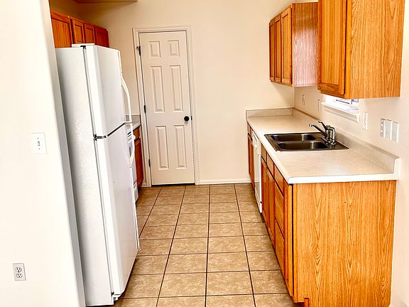 Kitchen. Pantry behind the door.