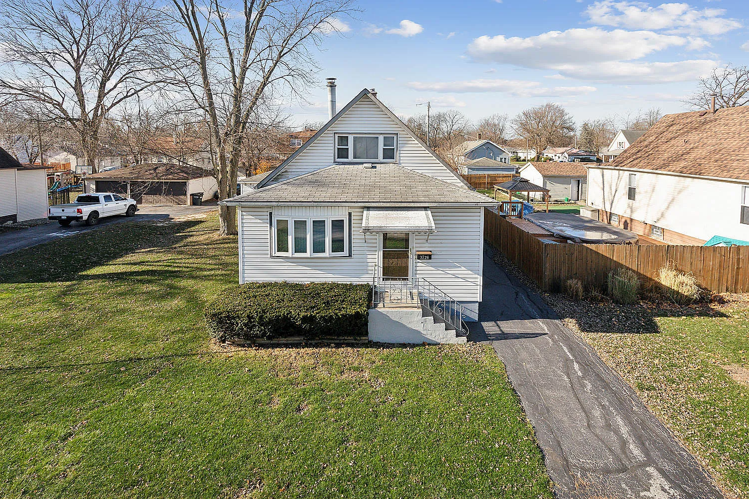 3726 Green St photo 1