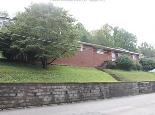 468 Main St, Madison, WV 25130