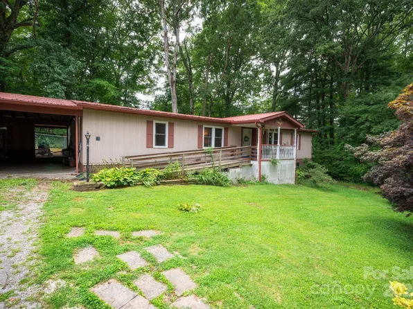 36 McKinney Rd, Asheville, NC 28806