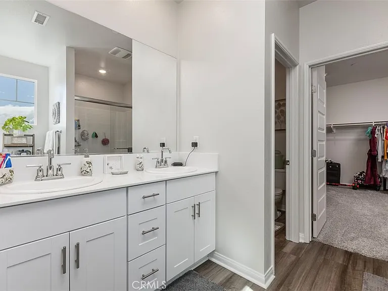 28427 Farm Creek Way — Photo 30