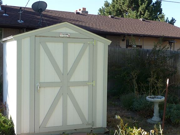 5th image of 2105 Carefree Cir