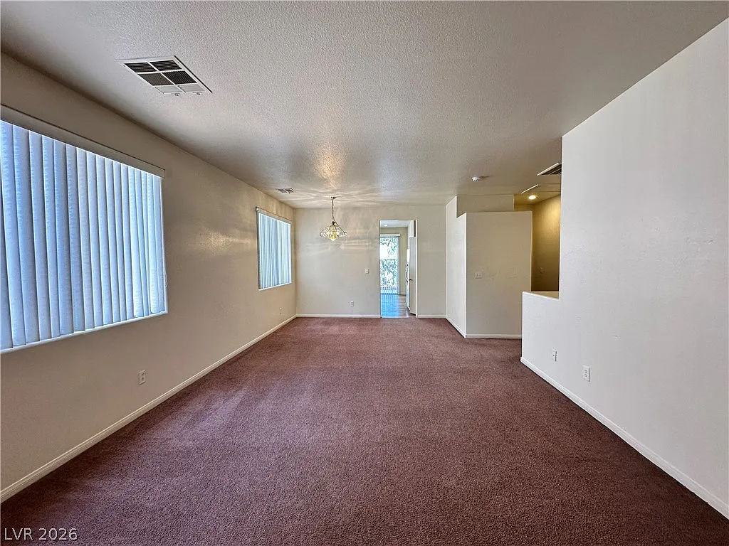 3 bed, 2.0 bath, 1244 sqft, $1,790 — Photo 4