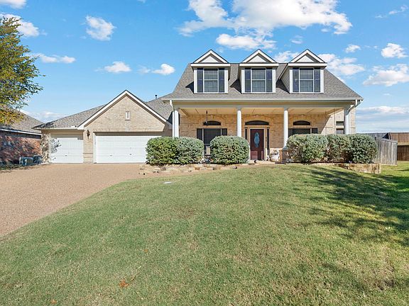 2nd image of 614 Creek View Dr