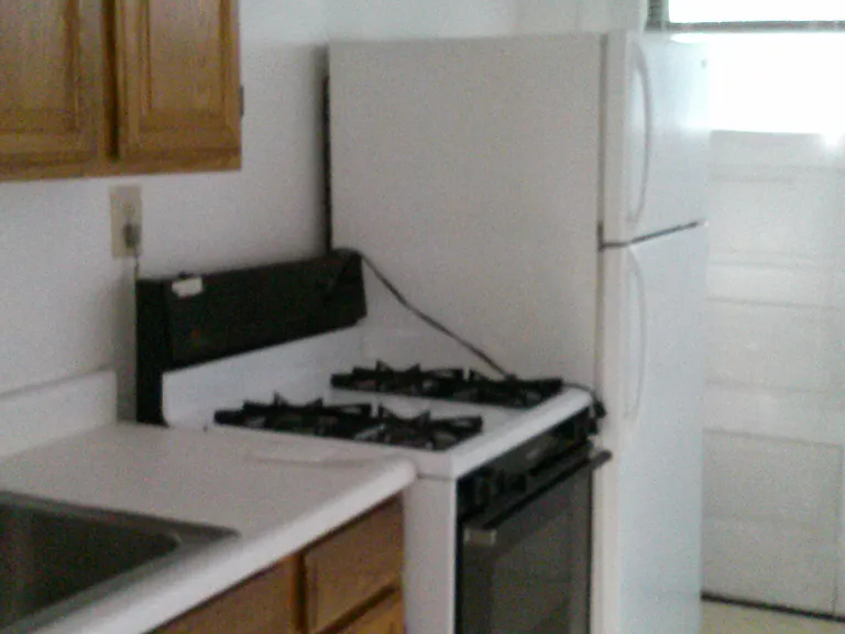 2303 N Oakland Ave — Photo 16