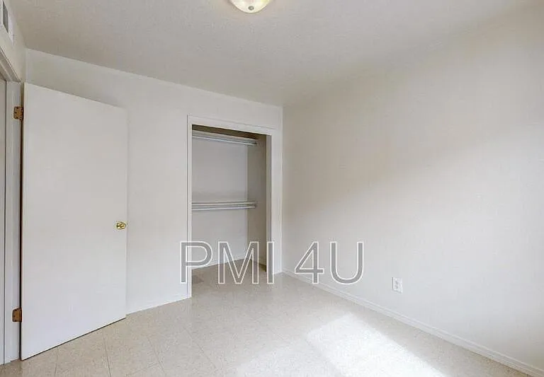233 Tennessee St NE #D — Photo 21