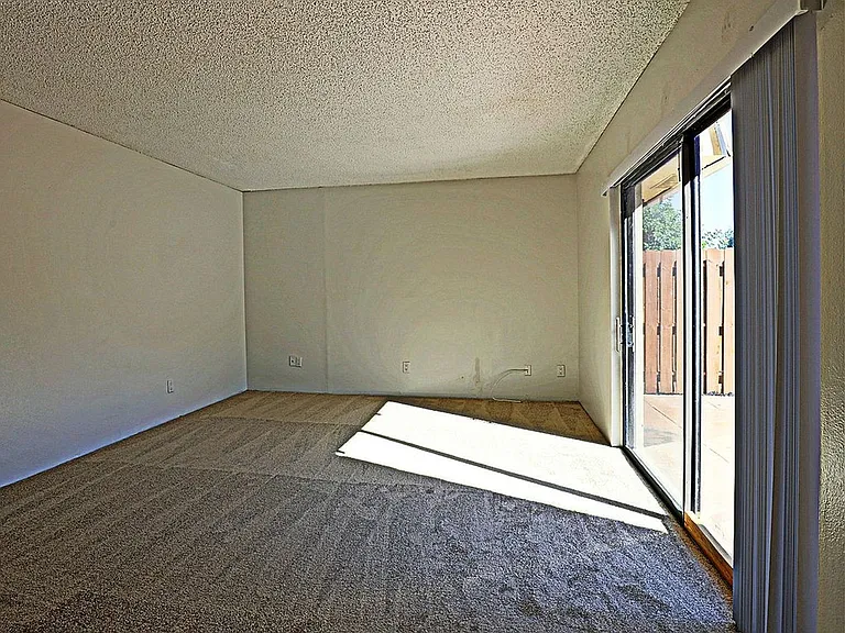 1556 Park Meadows Dr #1 — Photo 22