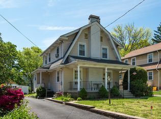 29 Forest Rd, Springfield, PA 19064