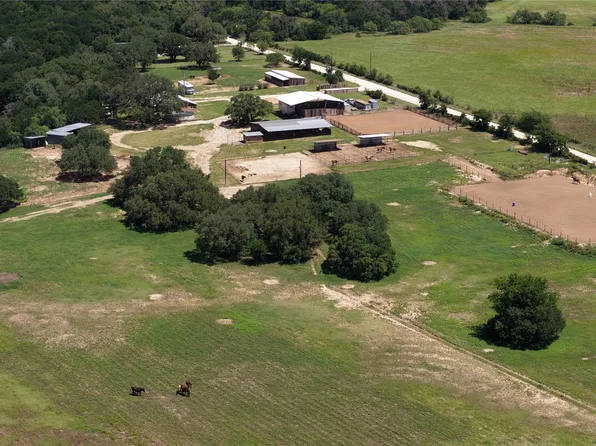 3900 County Road 304, Comanche, TX 76442