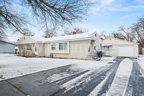 11321 E Springfield Ave Photo 1