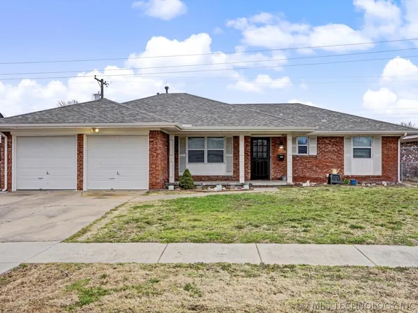 3811 S 88th Pl E, Tulsa, OK 74145