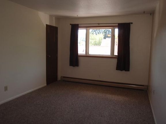 2nd image of 514 Rollins St APT 3
