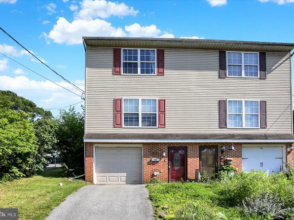 58 W Howard St, Red Lion, PA 17356