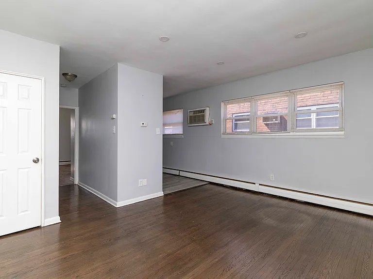 712-718 E Main St #711-3A — Photo 8