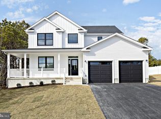 506 Mermaid Dr, Manahawkin, NJ 08050