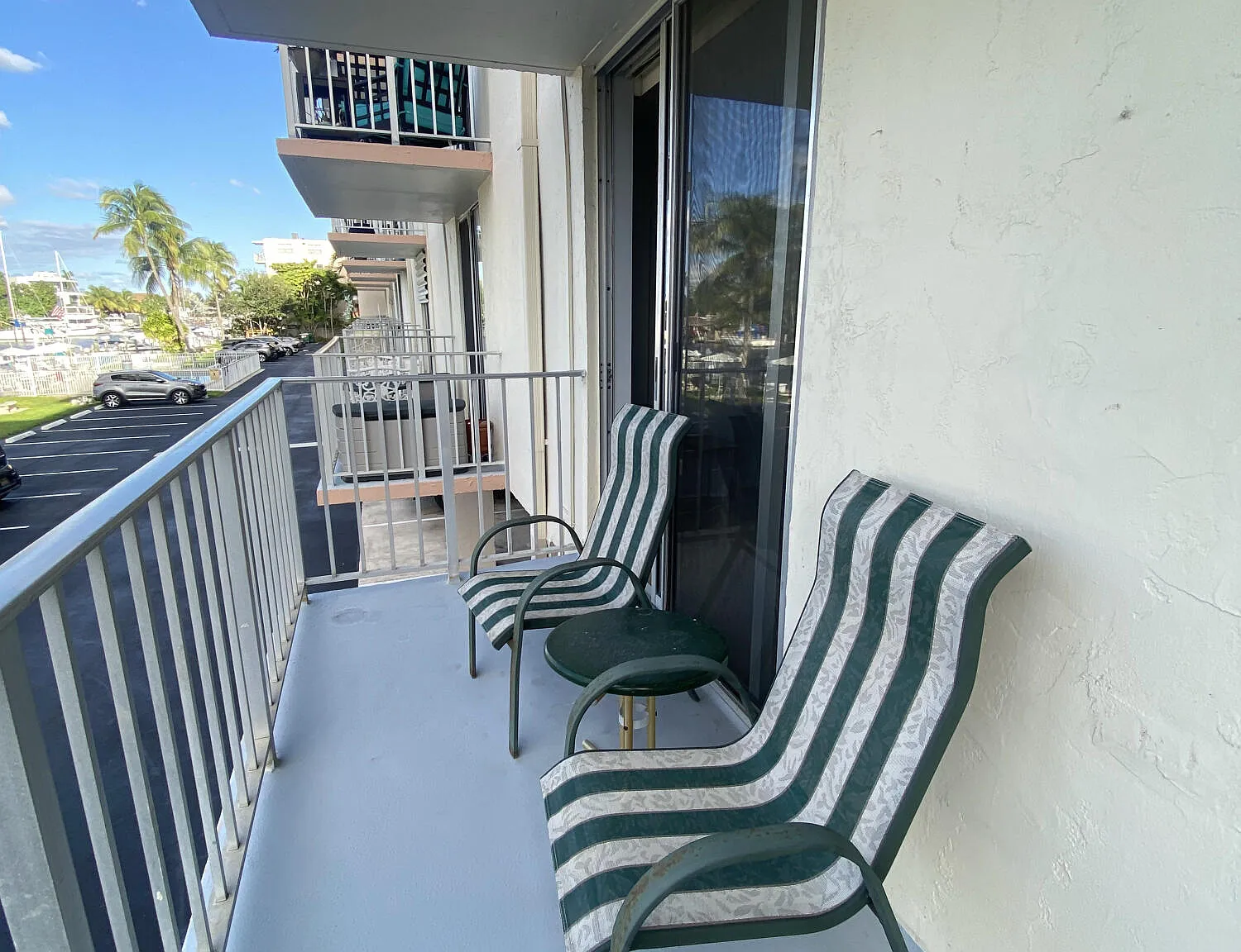 1 bed, 1.5 bath, 814 sqft, $1,950 — Photo 3