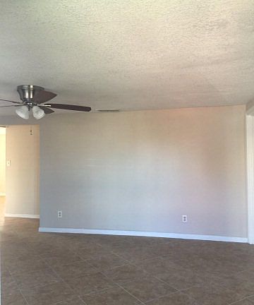 2nd image of 1801 Hollywood Dr